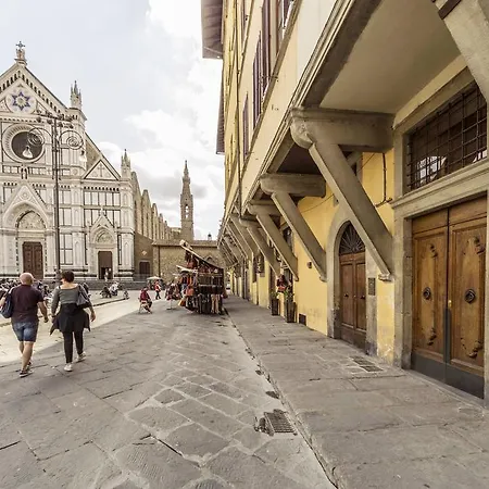 Santa Croce 19 Florence